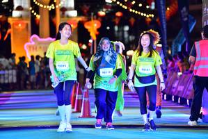 BIB: 90095, 90114, 90107
                            <button type="button" onclick="openModal(21804582)" class="btn btn-primary btn-sm float-right btn-popup" data-toggle="modal" data-target=".modal-high-quality">
                        <i class="fas fa-shopping-cart"></i> Add to Cart
                    </button>
                                            <button type="button" onclick="isThisMe(21804582, true)" class="btn btn-success btn-sm float-right btn-popup btn-isme hidden" data-toggle="tooltip" data-placement="bottom" title="นี่คือรูปของคุณใช่ไหม คลิกที่นี่เพื่อเอาเข้าอัลบั้ม">
                        <i class="fas fa-plus"></i> Add to album
                    </button>
                    <button type="button" onclick="isThisMe(21804582, false)" class="btn btn-warning btn-sm float-right btn-popup btn-isnotme hidden">
                        <i class="fas fa-ban"></i> Remove from album
                    </button>